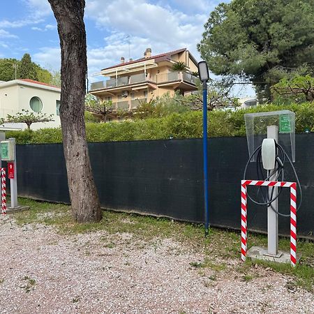 Augustus Hotel リッチョーネ エクステリア 写真