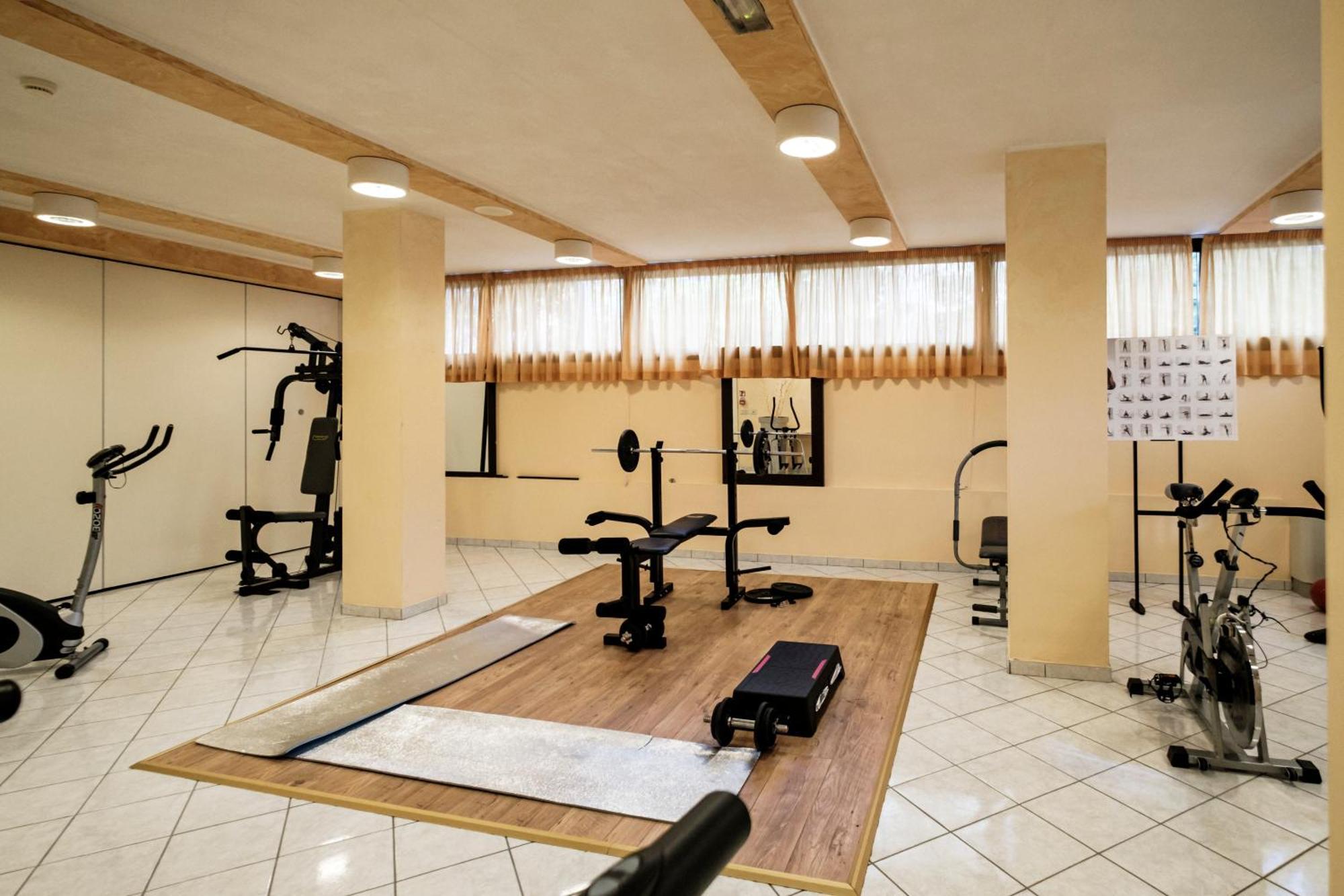 Augustus Hotel リッチョーネ エクステリア 写真